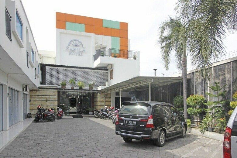 Hotel Reddoorz Plus Near Keraton Solo