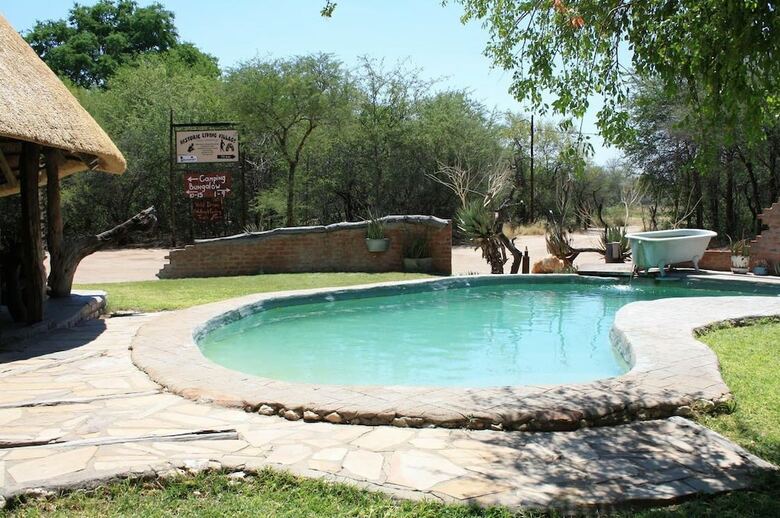 Posada Roy's Rest Camp