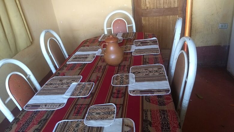 Hotel Luquina Homestay