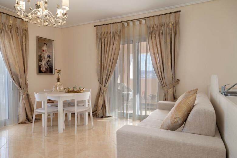 Grand View Villas