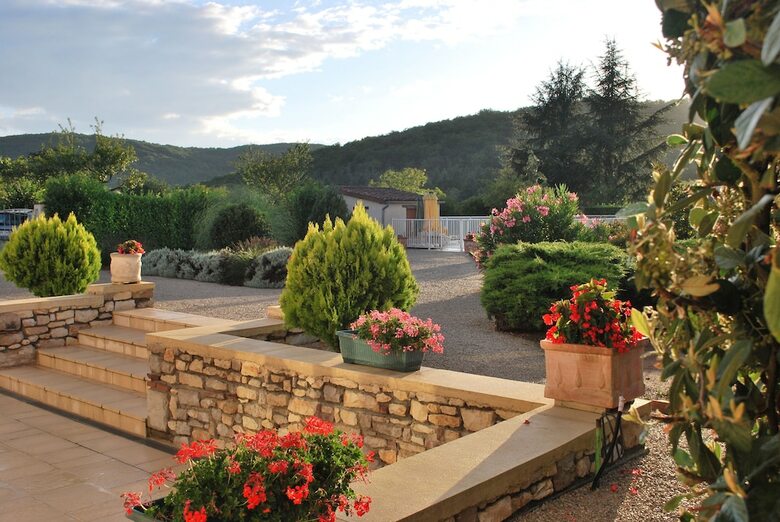 Bed & Breakfast Mas de La Pommeraie