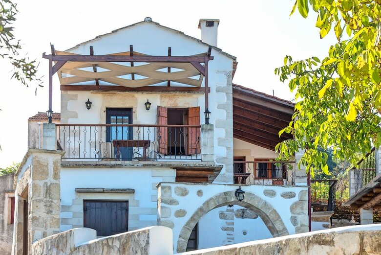 Villa Grape Cottage Heated Pool