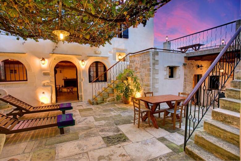 Villa Grape Cottage Heated Pool