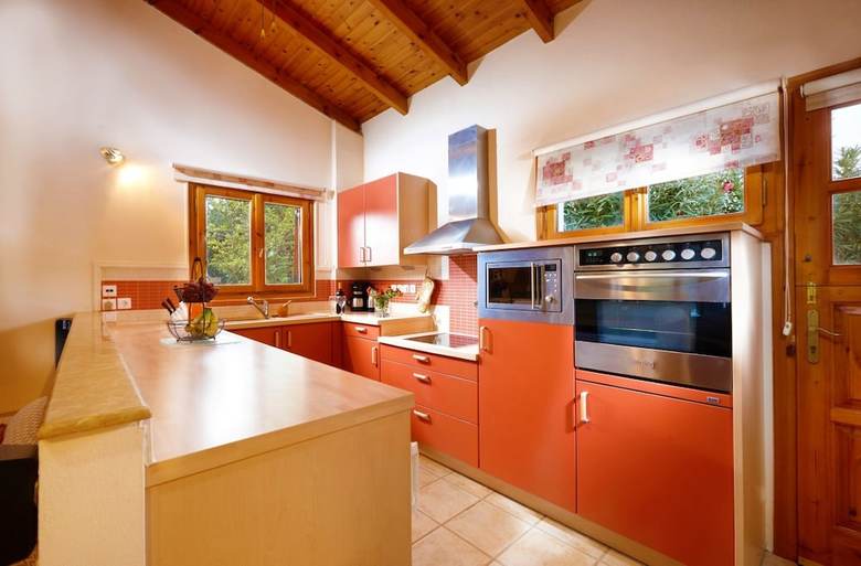 Discrete Villa Arete