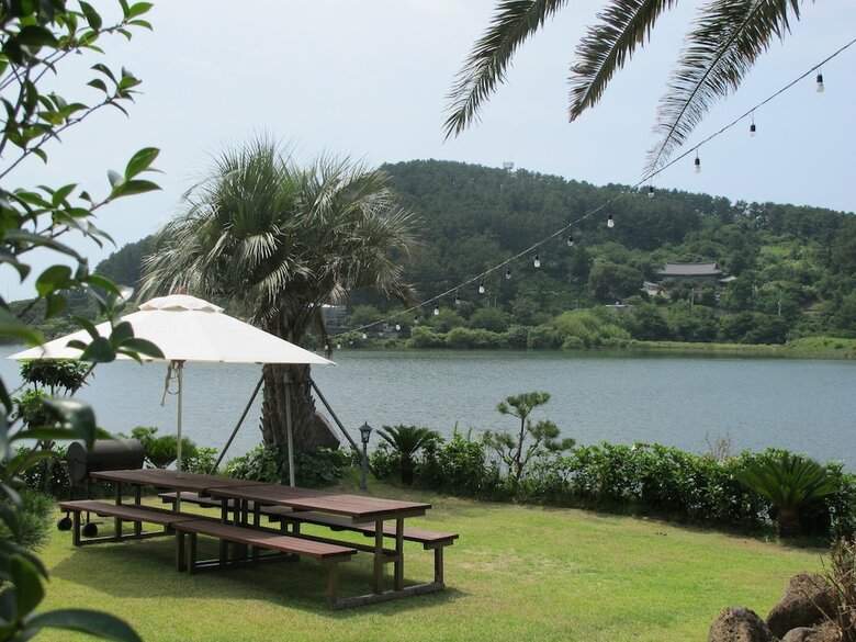 Jeju Lake Pension