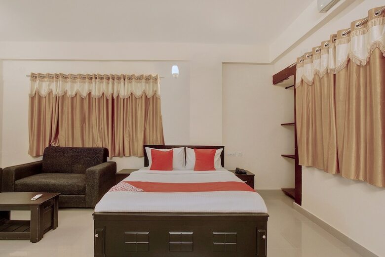 Hotel Oyo 24721 Sweven Stays