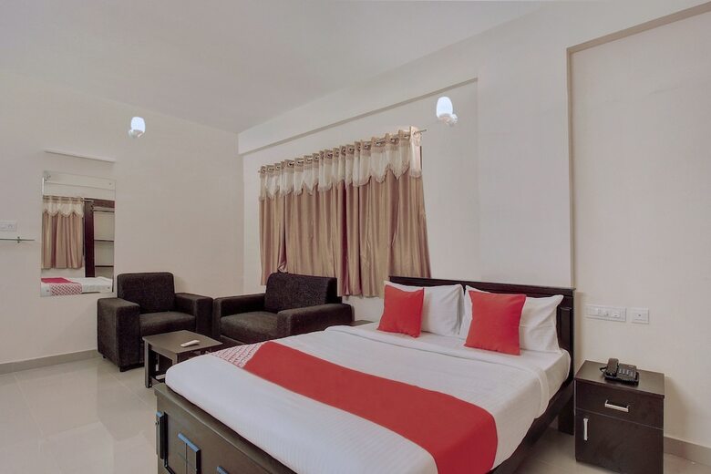 Hotel Oyo 24721 Sweven Stays