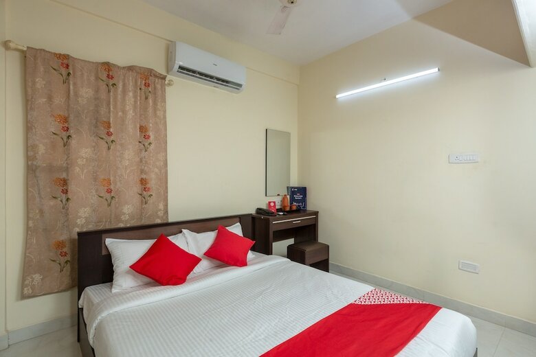 Hotel Oyo 23081 Little Stay Service Apartments