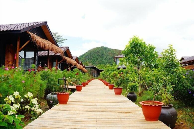 Hostal Demoso Lodge
