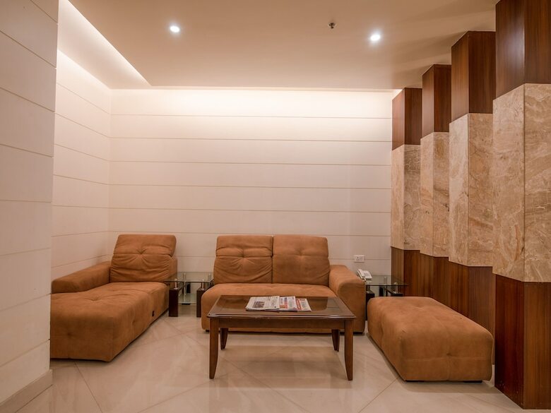 Hotel Oyo 4035 Spg Grand