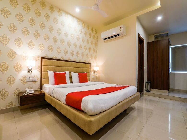 Hotel Oyo 4035 Spg Grand