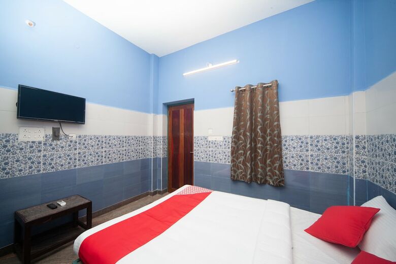 Hotel Oyo 24053 Auro Gp Guest House