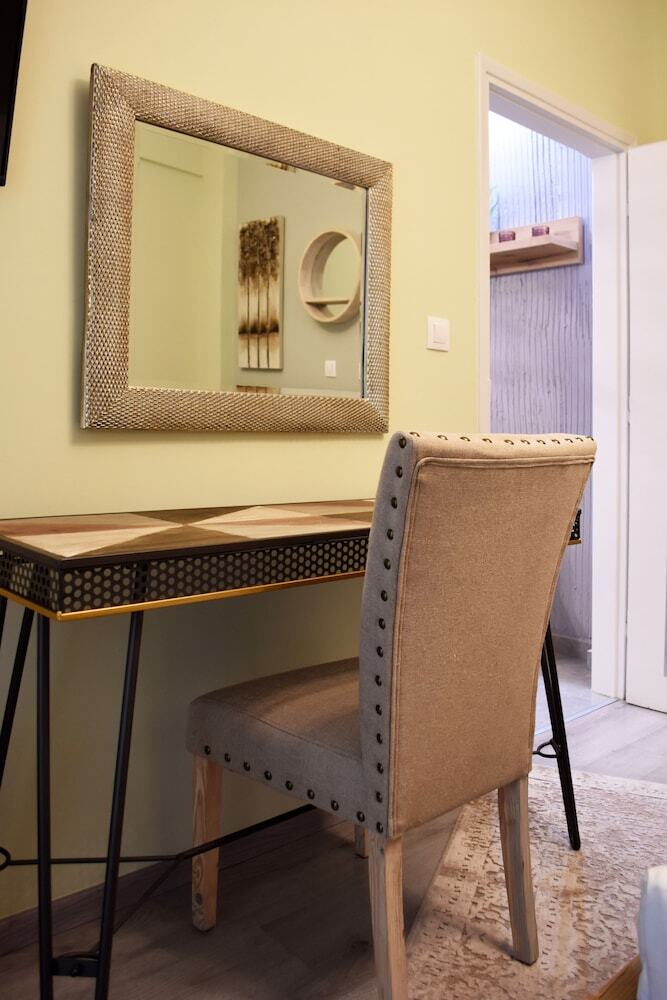 Apartamentos Kosmima Deluxe Apt (Must)