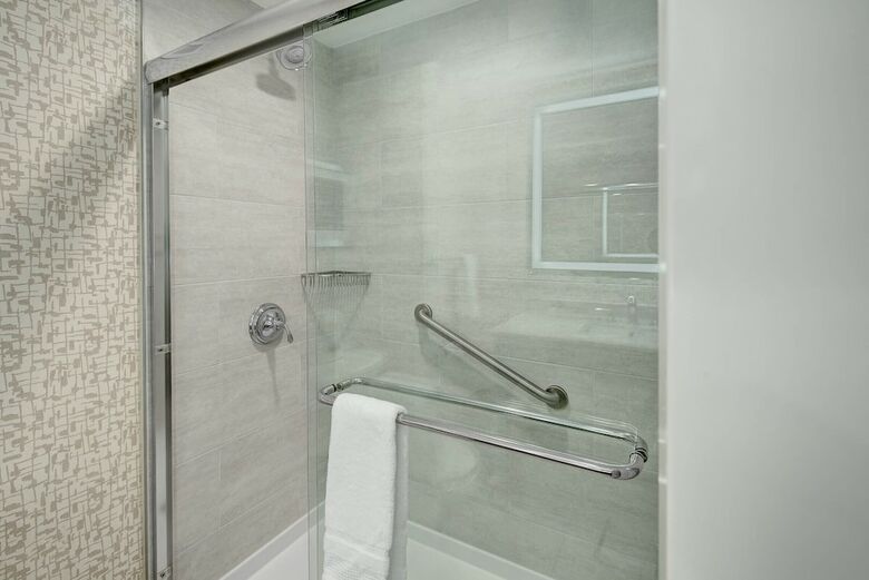 Sheraton Eatontown Hotel