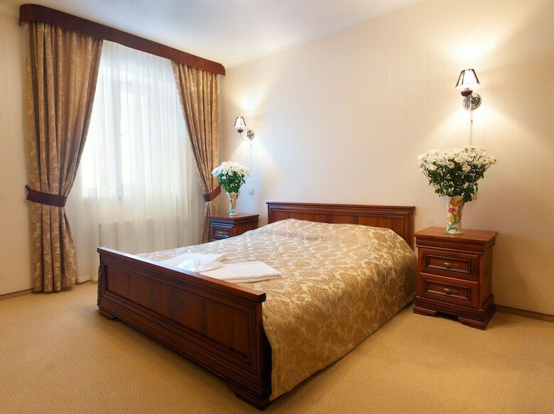 Sherwood Hotel
