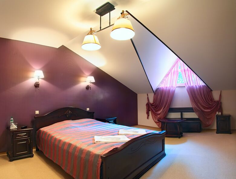 Sherwood Hotel