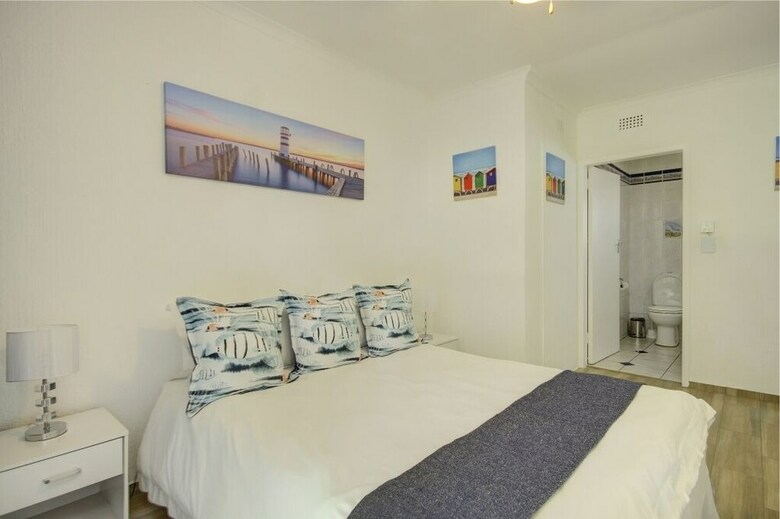 Hotel Lenox Lodge Guesthouse