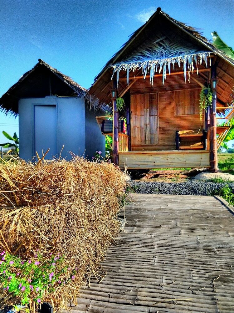 Hotel Nathasa Homestay