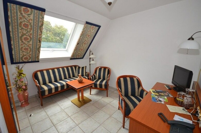 Hotel Parkschl��chen Maasdorf