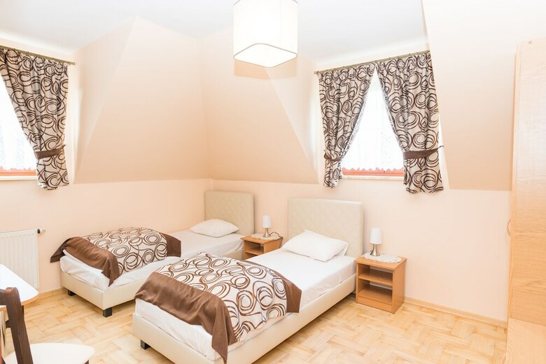 Hotel Gosciniec Pieciu Stawow