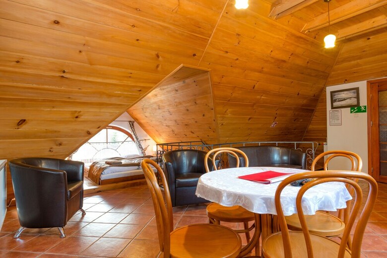 Hotel Gosciniec Pieciu Stawow
