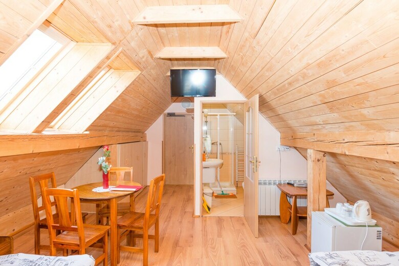 Hotel Gosciniec Pieciu Stawow