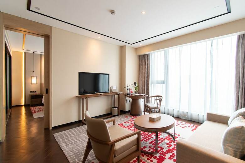 Hotel Ramada Plaza Wyndham Wenzhou Cangnan
