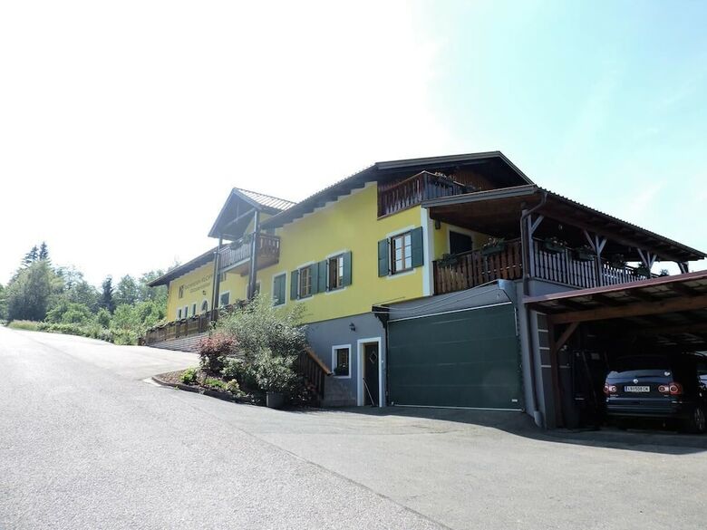 Bed & Breakfast G�stehaus Klopfer