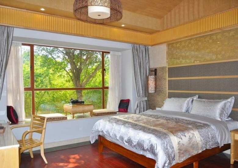 Palace International Hot Spring Hotel