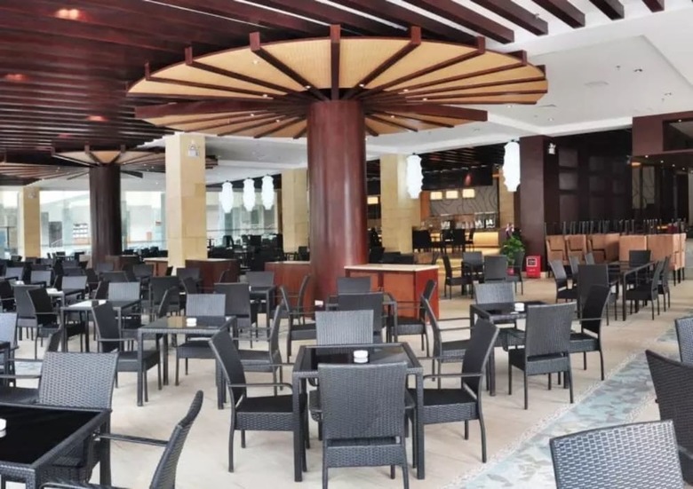 Palace International Hot Spring Hotel