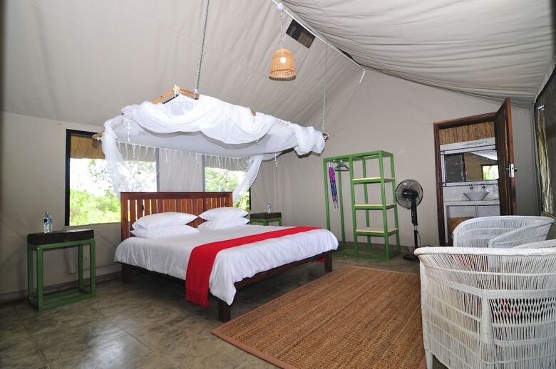 Posada Rafiki Safari Camp