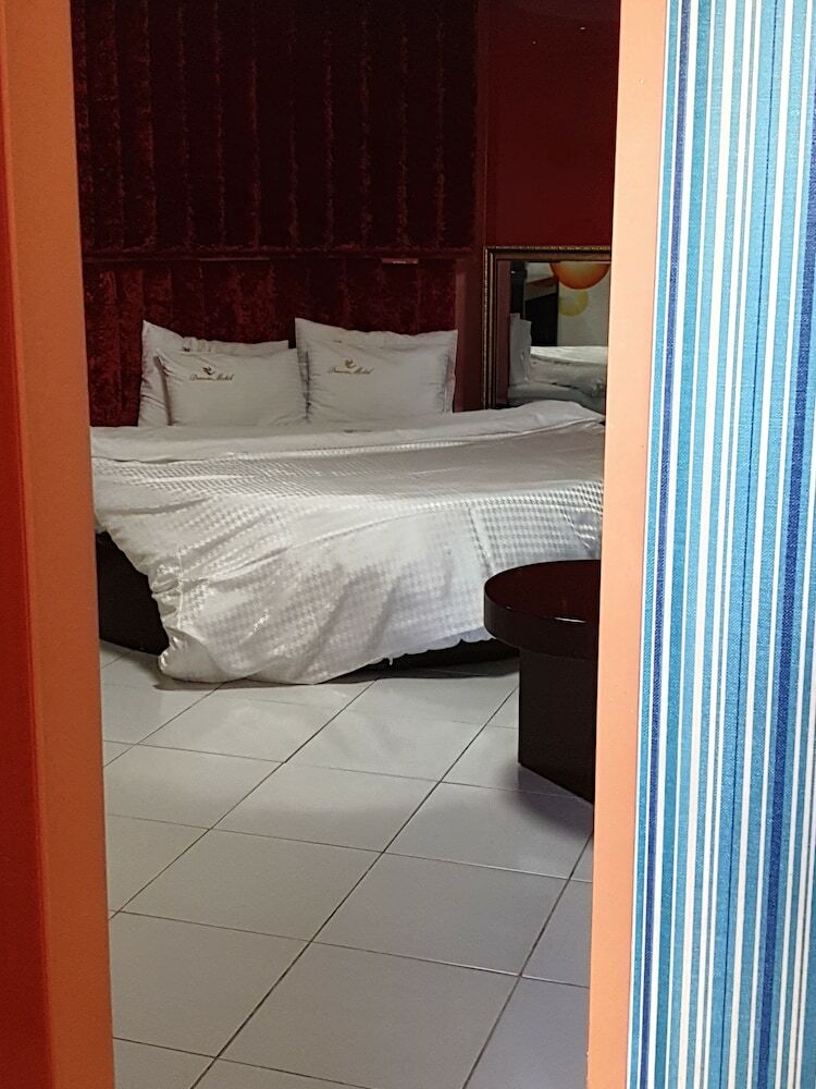 Hotel Khan Motel