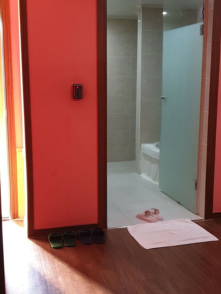 Hotel Khan Motel