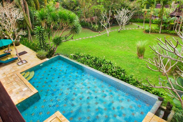 Villa Atas Awan
