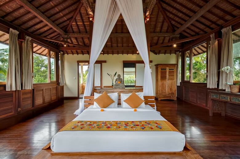 Villa Atas Awan