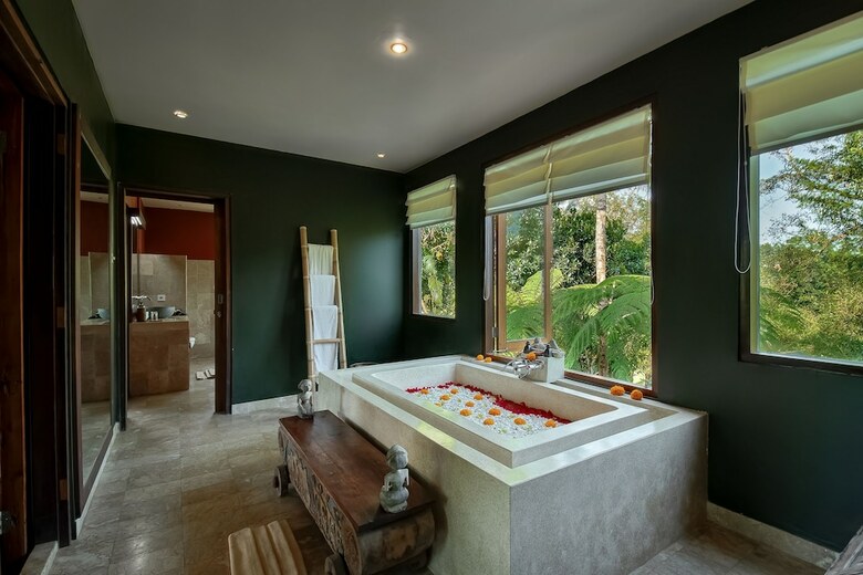 Villa Atas Awan