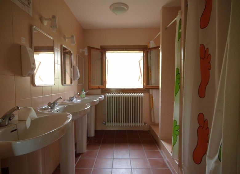 Hostal Albergue Casa Salinas