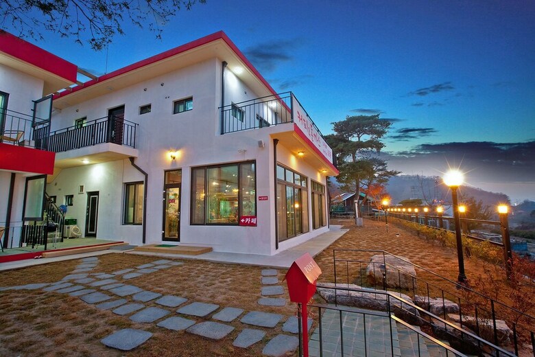 Naerimong Beach Pension