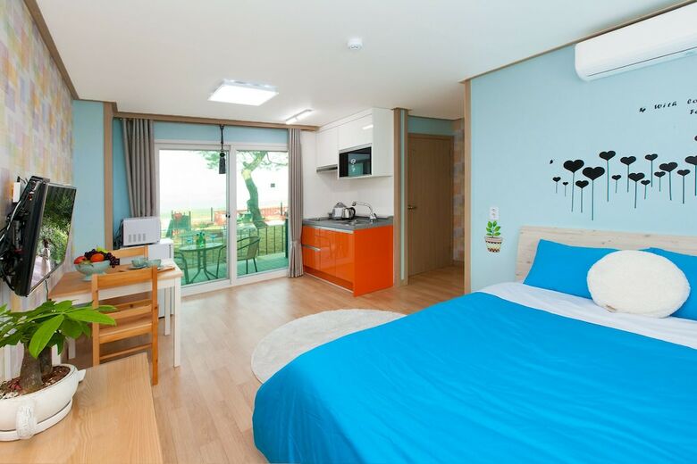 Naerimong Beach Pension