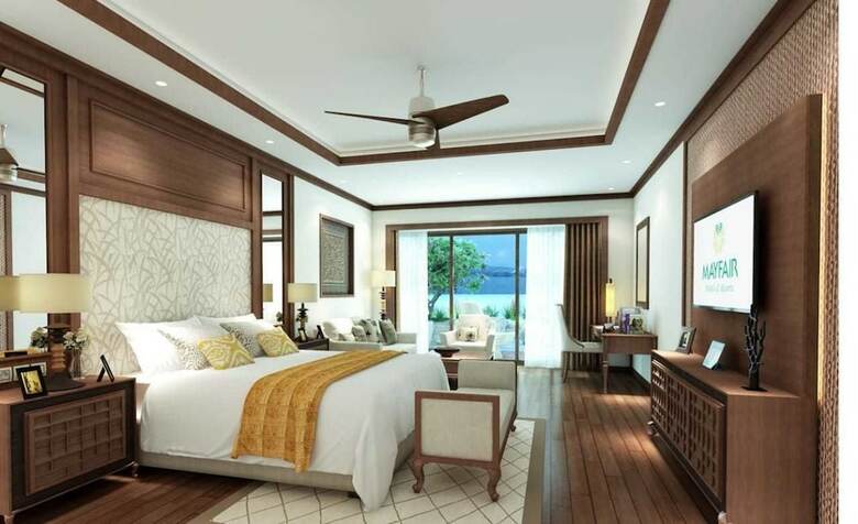 Hotel Mayfair Lake Resort
