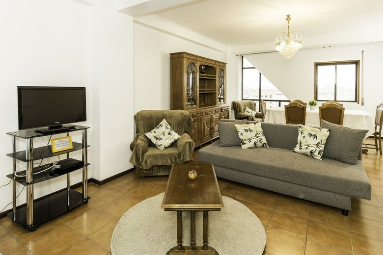 Apartamentos Guest H4u - P�voa Seaside