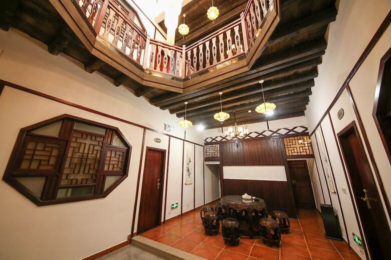 Posada Dongmen Inn