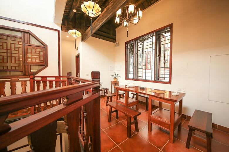 Posada Dongmen Inn