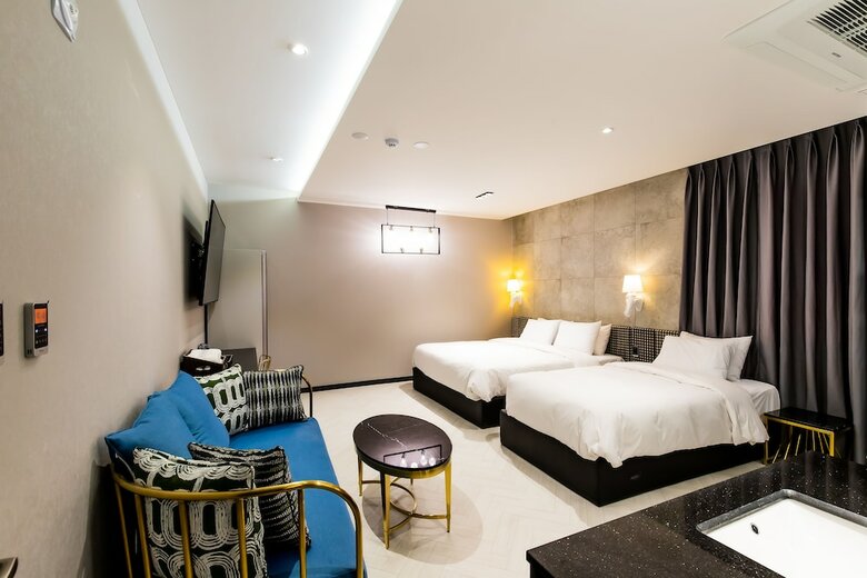 Air Sky Hotel