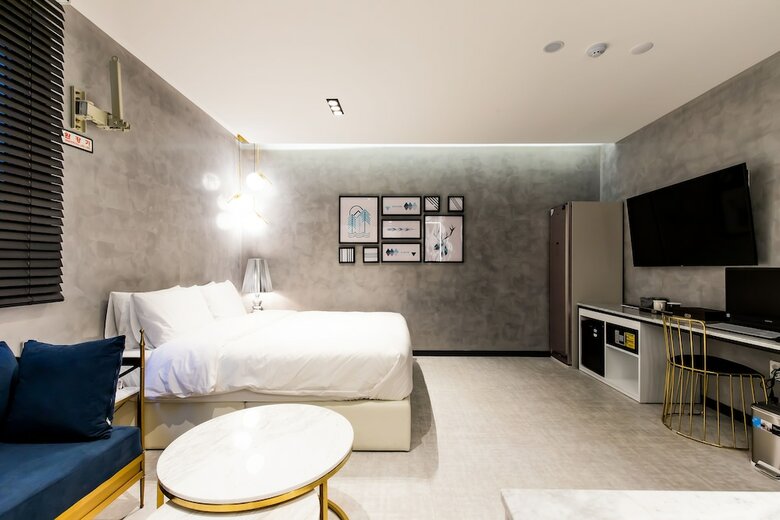 Air Sky Hotel