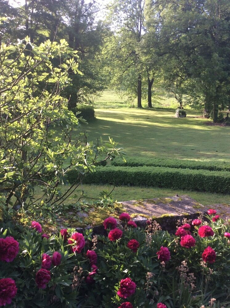 Bed & Breakfast Manoir de Curty