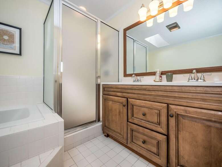 Golfmaster 304 - Two Bedroom Condo