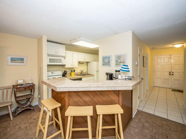 Golfmaster 304 - Two Bedroom Condo