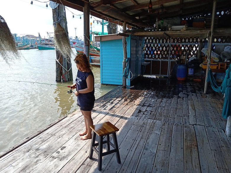 Hostal Rub Lom Chom Klong  By Fisherman Village