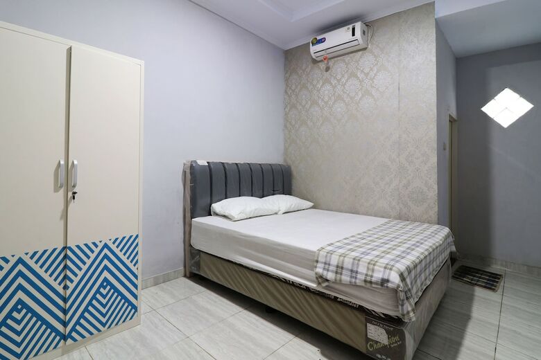 Hotel Ombey Guest House